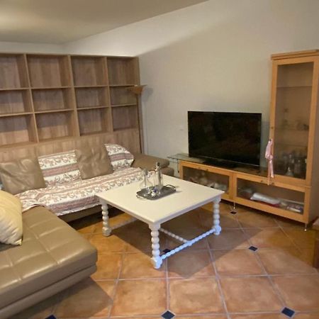 Seaside Family Apartment - Kalamata Faraí Buitenkant foto
